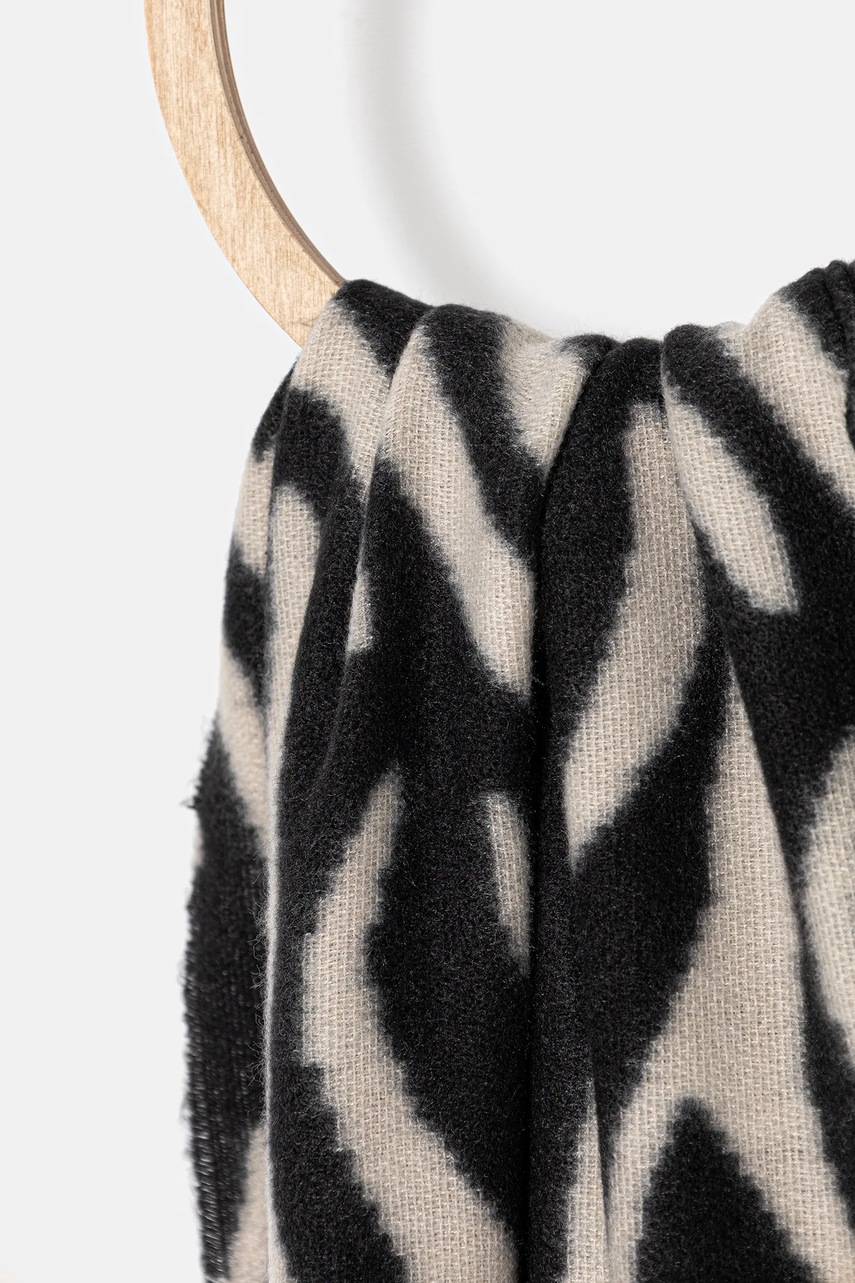 Шарф Morgan цвет чёрный узор 5ZAP