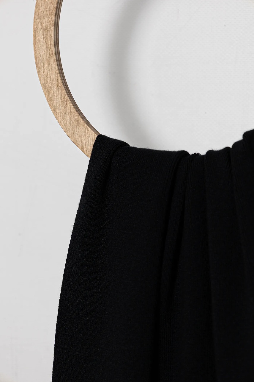 Шарф Calvin Klein цвет чёрный однотонный LV04D8021G