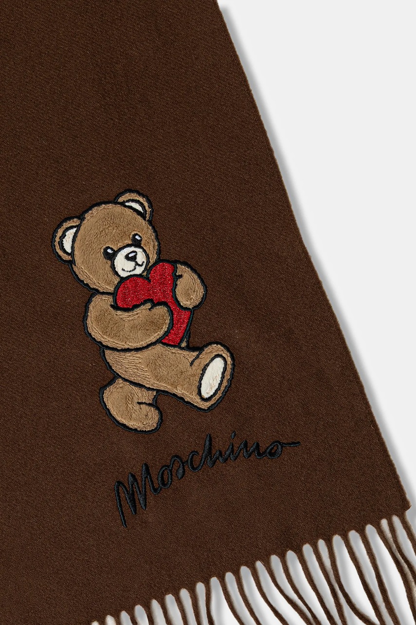 Шерстяной шарф Moschino цвет коричневый с аппликацией M3330 30835 Шерстяной шарф Moschino цвет коричневый с аппликацией M3330 30835