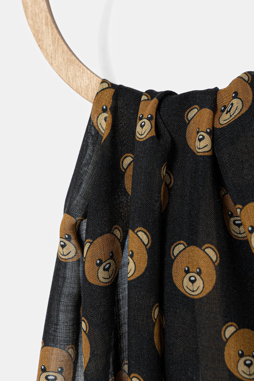 Шаль с шерстью Moschino цвет чёрный узор M5217 E5211