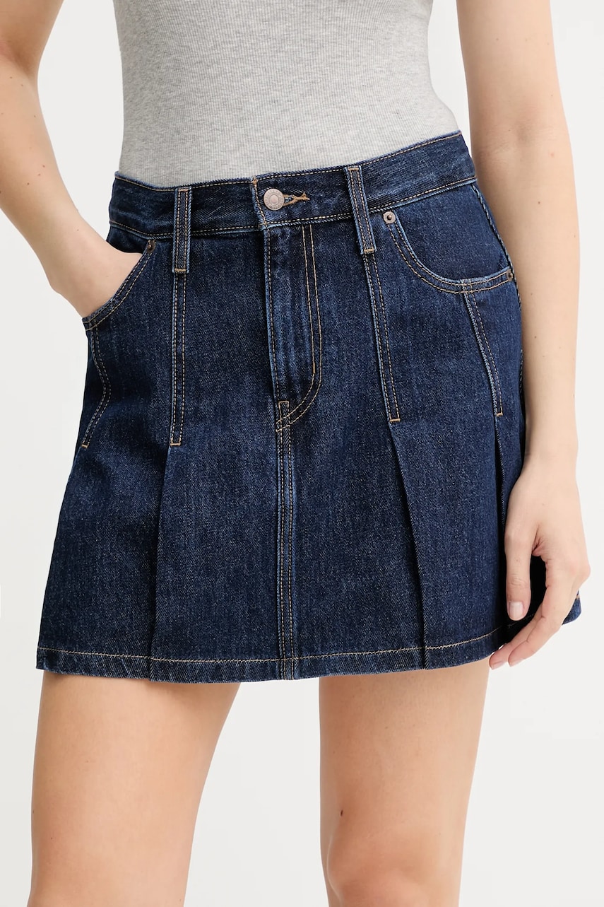 Levi\'s fustă jeans culoarea bleumarin, mini, evazați, 001VO