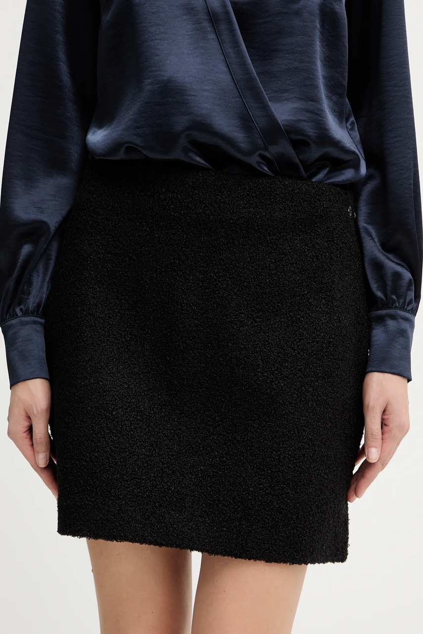 Levně Sukně Guess ZITA černá barva, mini, W5BD68 W2392