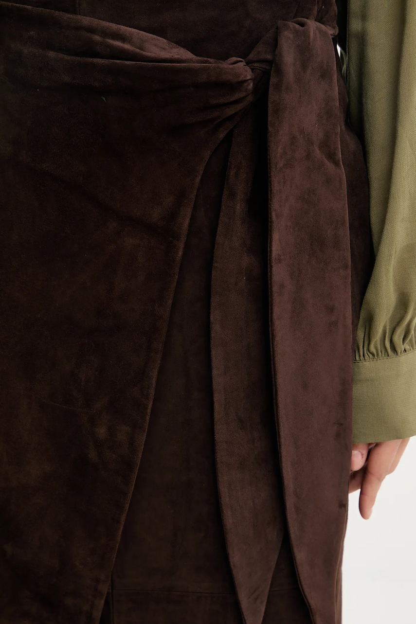 Σουέντ φούστα Never Fully Dressed φωτογραφία