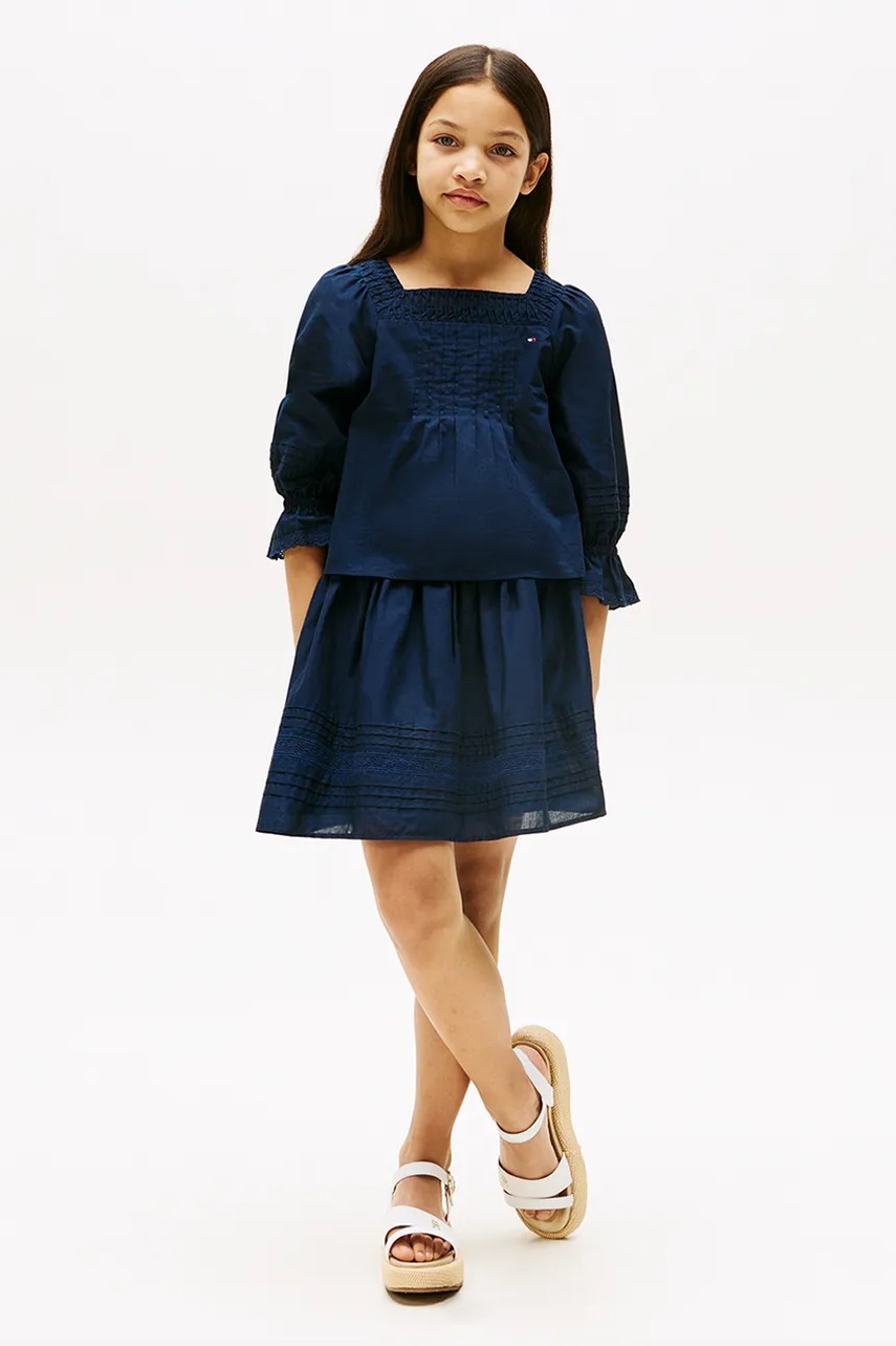 Levně Dětská bavlněná sukně Tommy Hilfiger tmavomodrá barva, mini, áčková, KG0KG08666