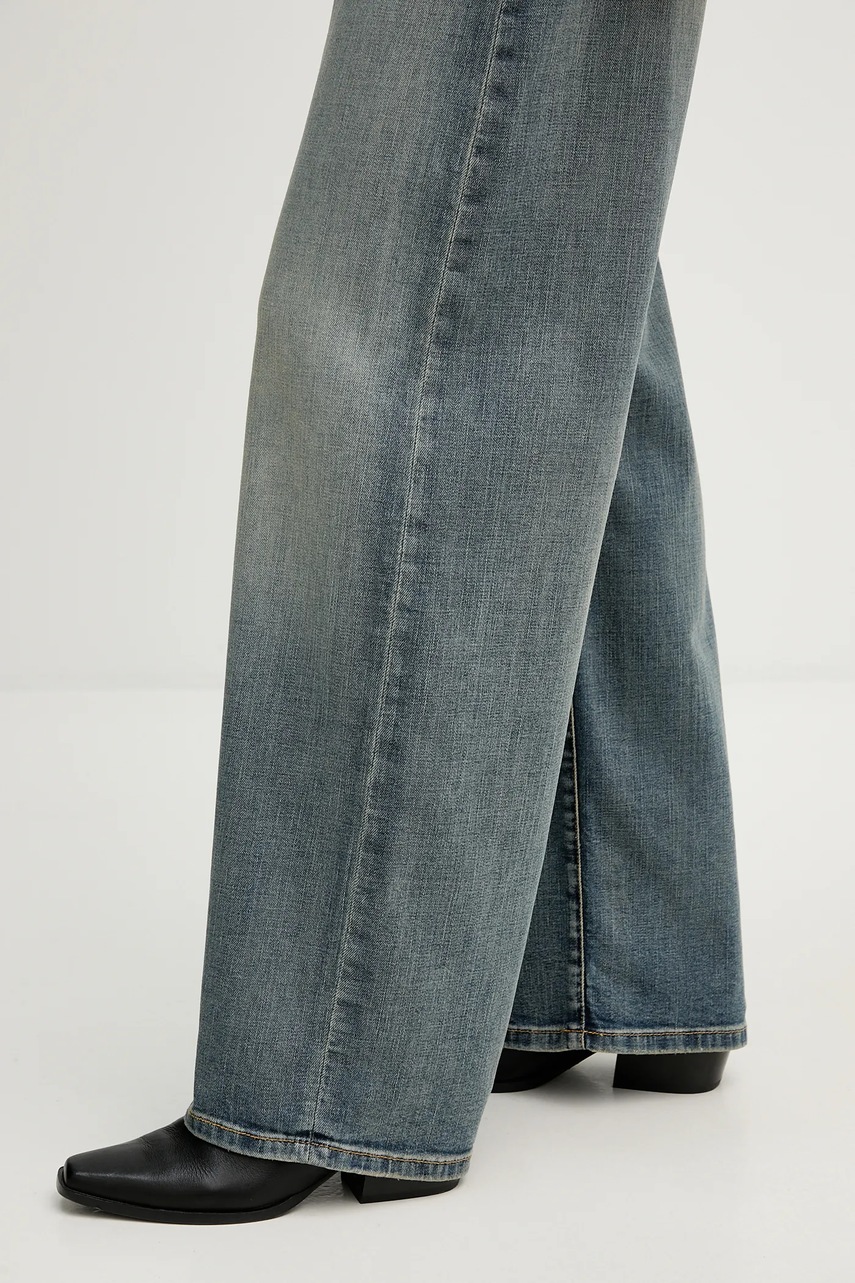 Džíny United Colors of Benetton (obrázek 5)