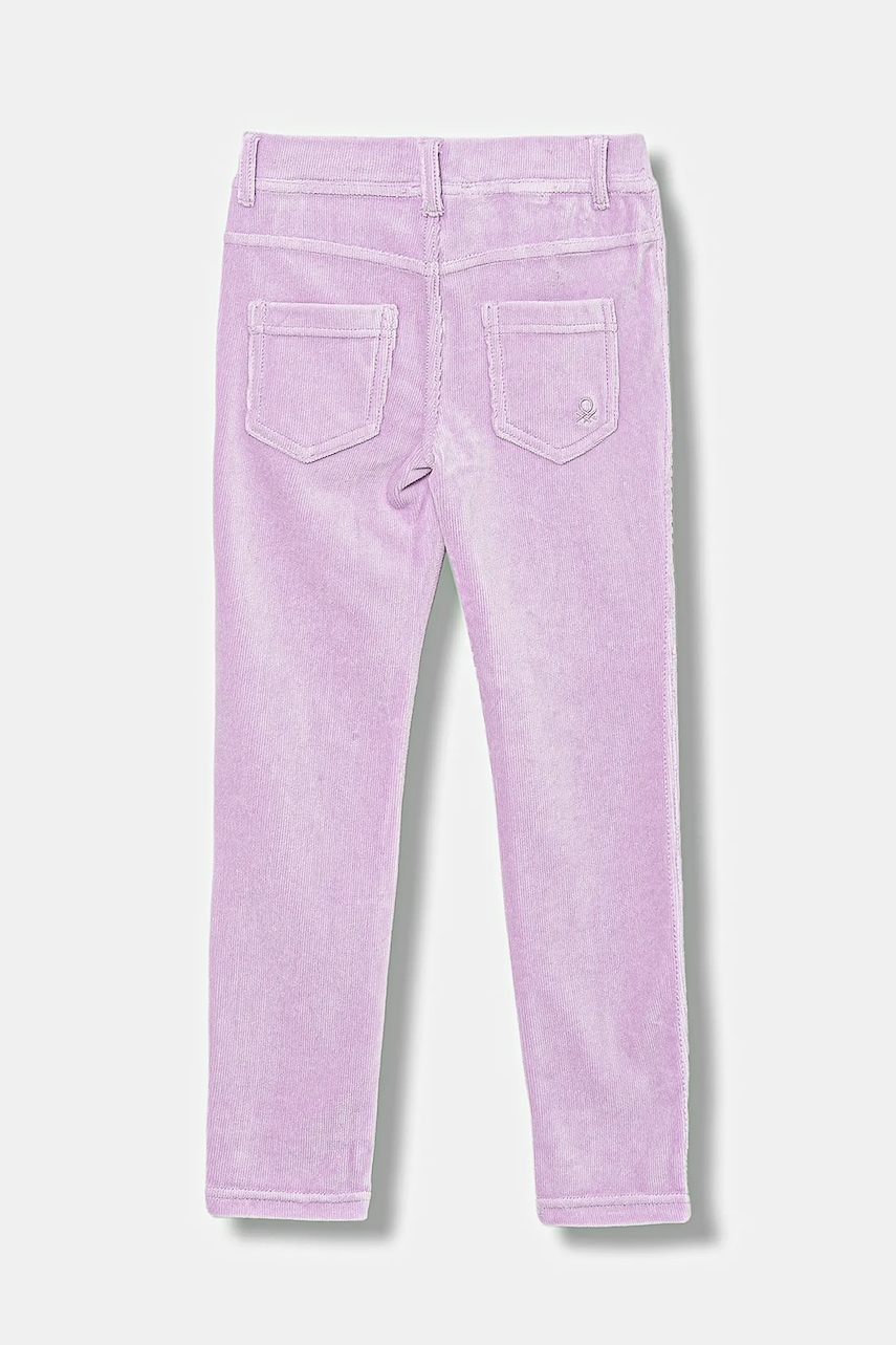 Детские вельветовые брюки United Colors of Benetton цвет фиолетовый однотонные 4DZBCE00R Детские вельветовые брюки United Colors of Benetton цвет фиолетовый однотонные 4DZBCE00R