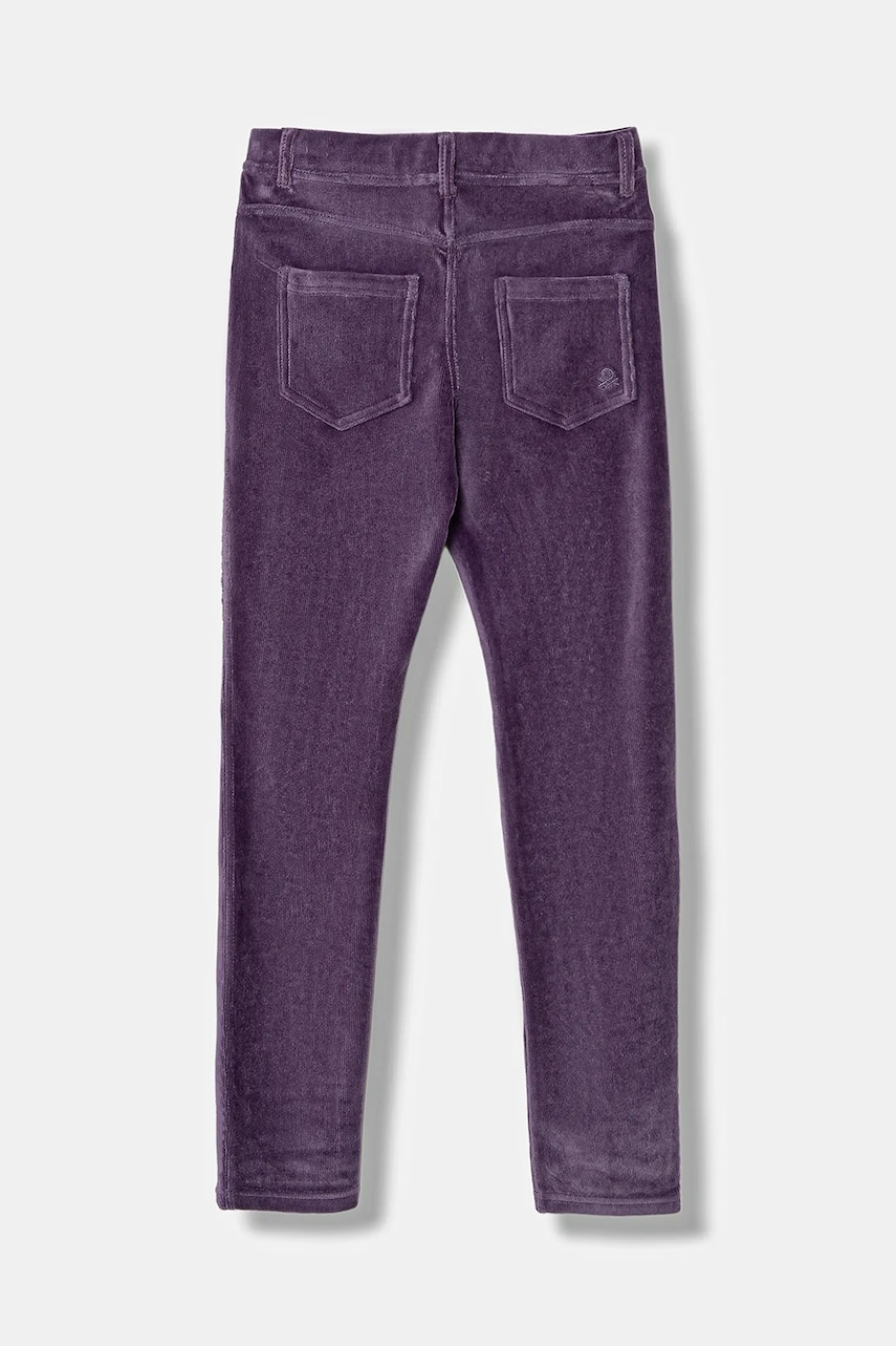 Джинсы United Colors of Benetton цвет фиолетовый однотонная 4DZBCE00R Джинсы United Colors of Benetton цвет фиолетовый однотонная 4DZBCE00R