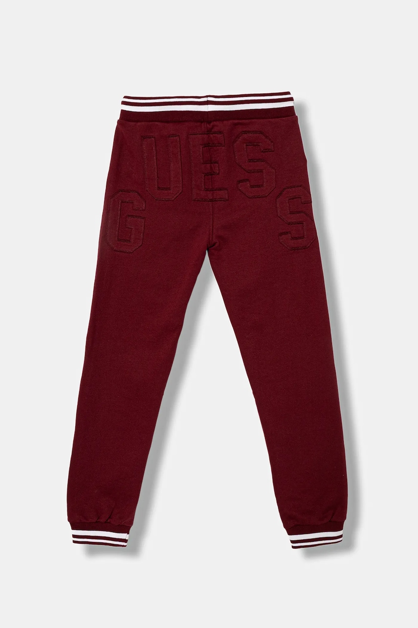 Детские спортивные штаны Guess цвет бордовый с аппликацией L5YQ17 K0170 Детские спортивные штаны Guess цвет бордовый с аппликацией L5YQ17 K0170