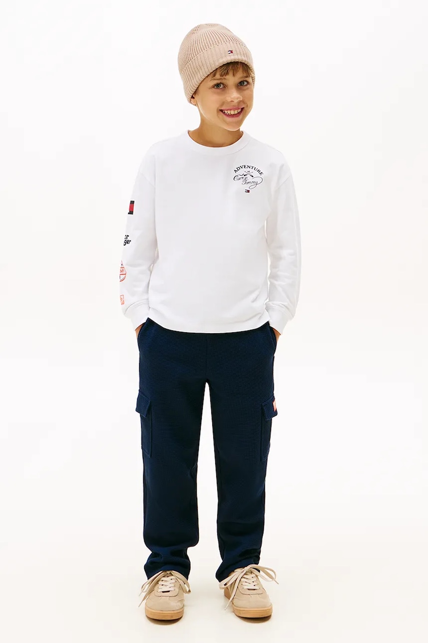 Levně Dětské bavlněné tepláky Tommy Hilfiger tmavomodrá barva, KB0KB10121