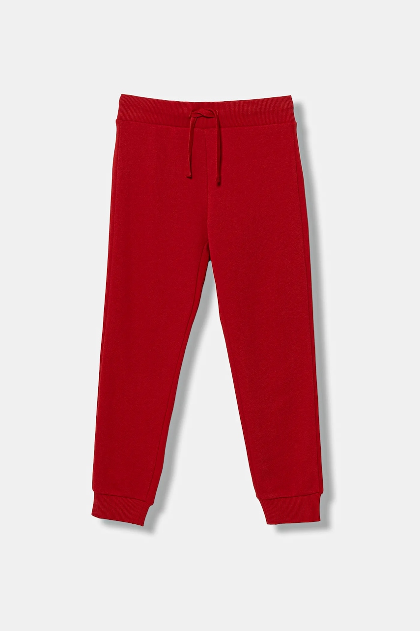 United Colors of Benetton pantaloni de trening din bumbac pentru copii culoarea rosu, uni, 3J68CF01P