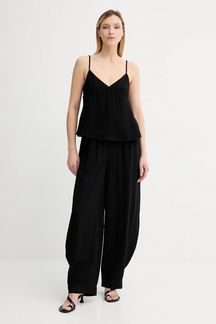 Брюки Gestuz цвет чёрный широкие высокая посадка 10910440