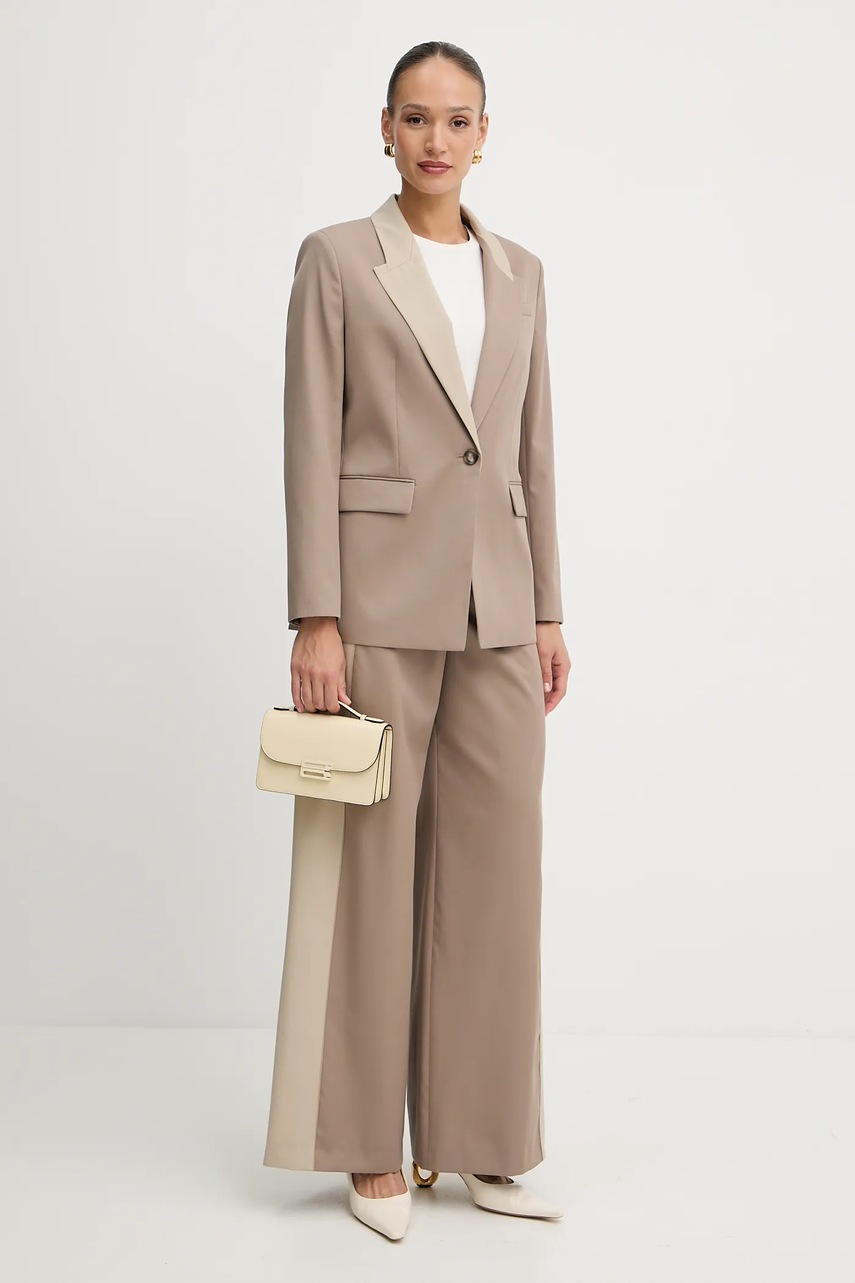 Шерстяные брюки BOSS цвет бежевый широкие высокая посадка 50543410