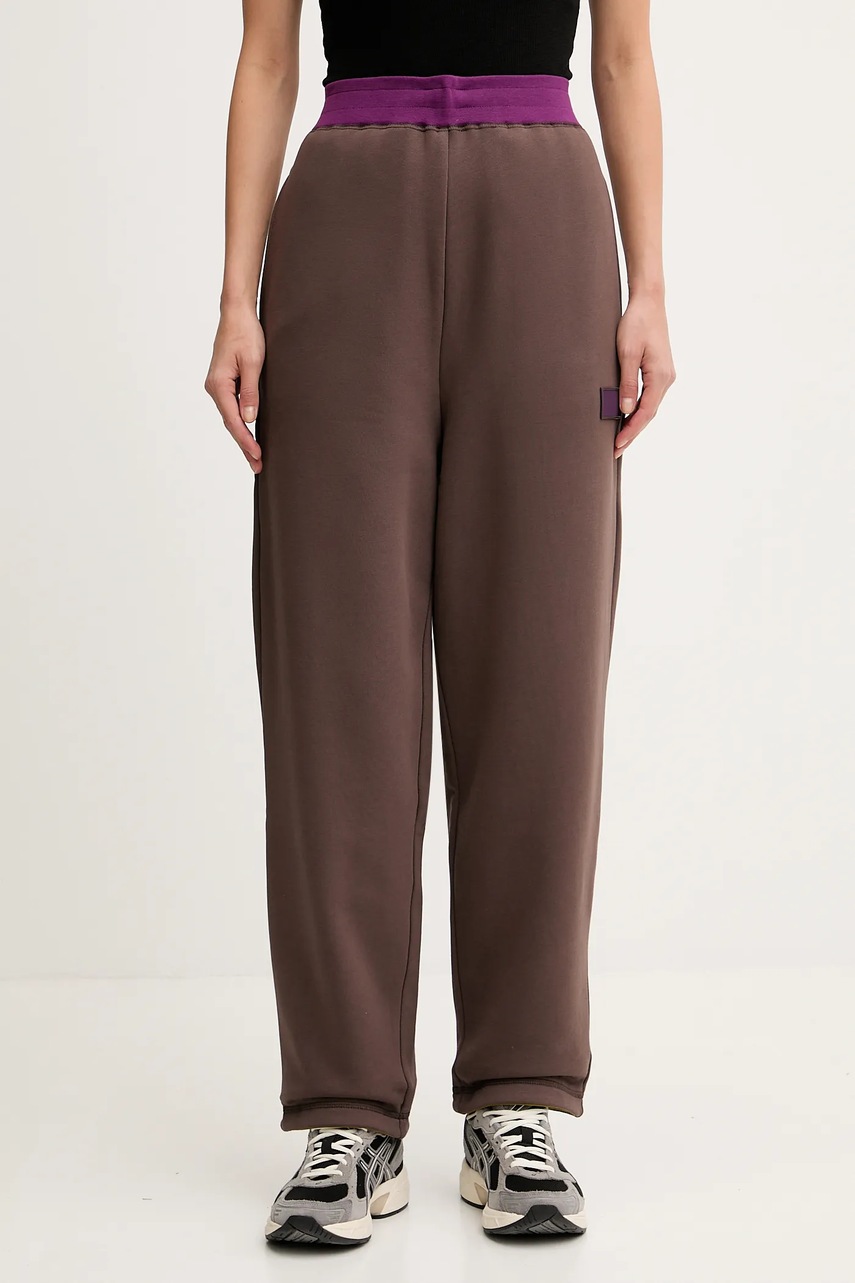 Levně Tepláky EA7 Emporio Armani dámské, hnědá barva, AF10377.7X000157