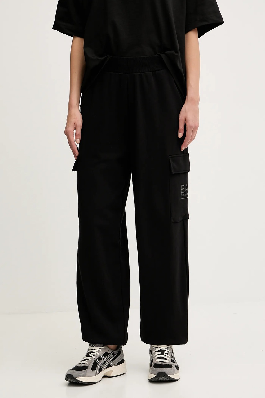 Levně Tepláky EA7 Emporio Armani dámské, černá barva, s potiskem, AF12473.7W000419
