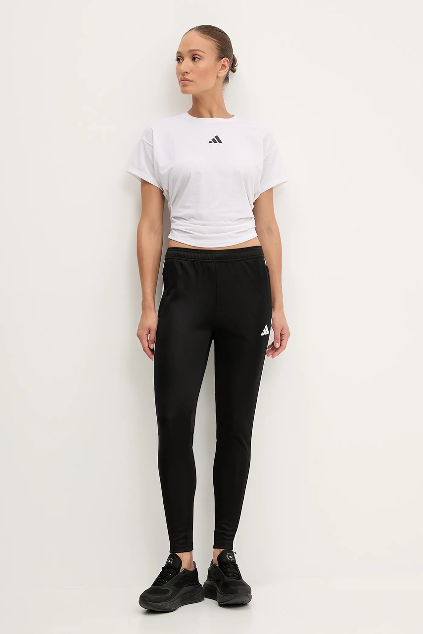 Παντελόνι φόρμας adidas Performance Tiro Essentials χρώμα: μαύρο, JP2530 φωτογραφία