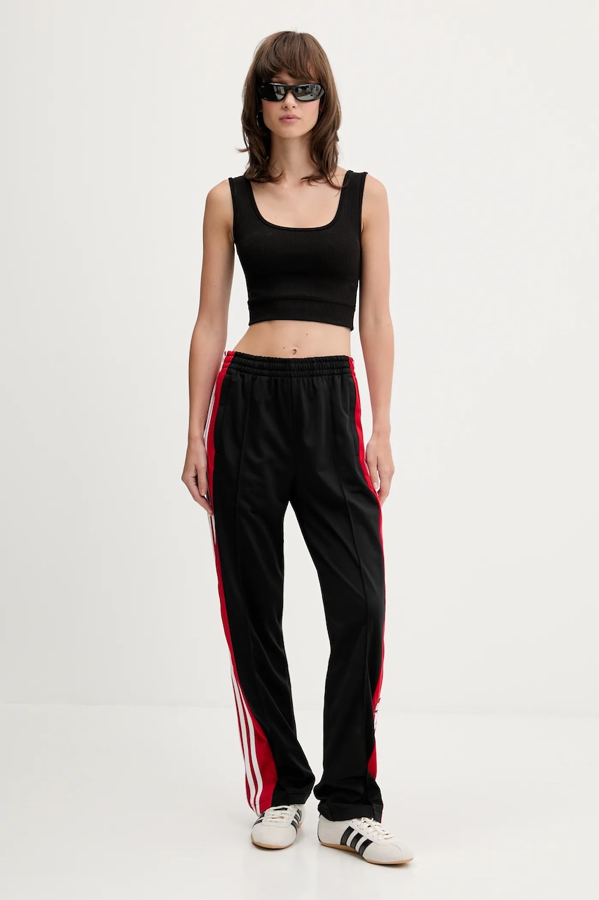 Спортивные штаны adidas Originals Adibreak Pt цвет чёрный с аппликацией JV8554 Спортивные штаны adidas Originals Adibreak Pt цвет чёрный с аппликацией JV8554