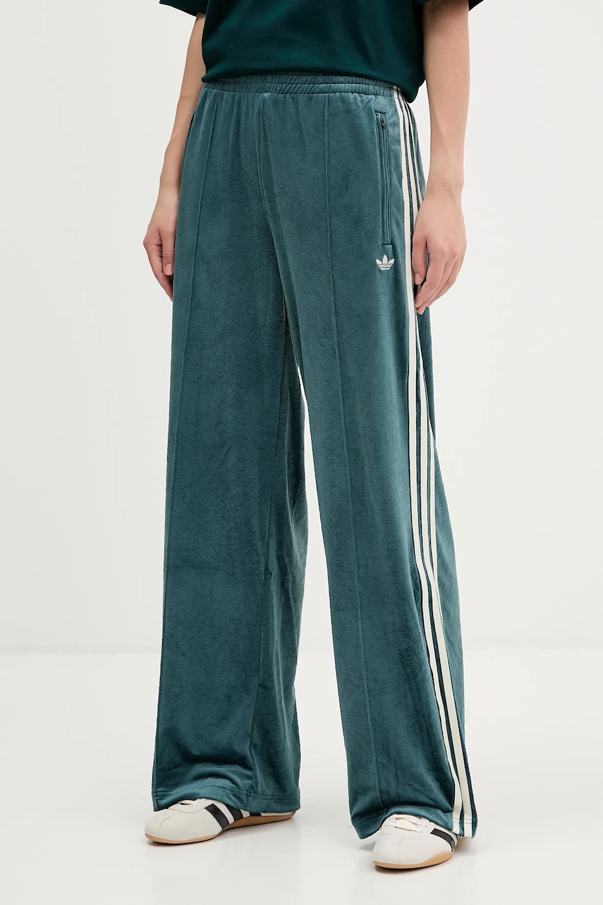 adidas Originals pantaloni de trening din velur Fb Liberty Tp culoarea verde, cu imprimeu, JW5268