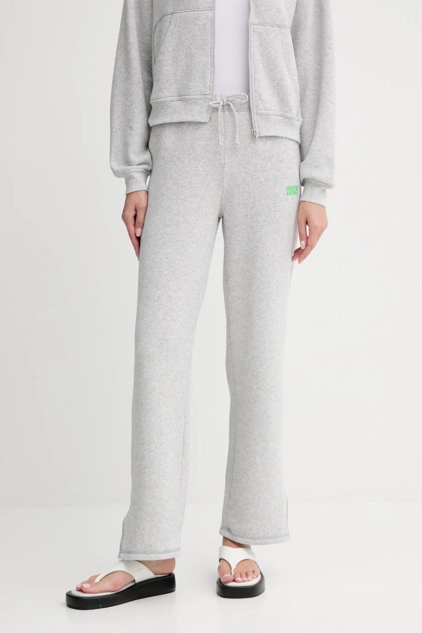 American Vintage pantaloni de trening culoarea gri, melanj, EVO05B