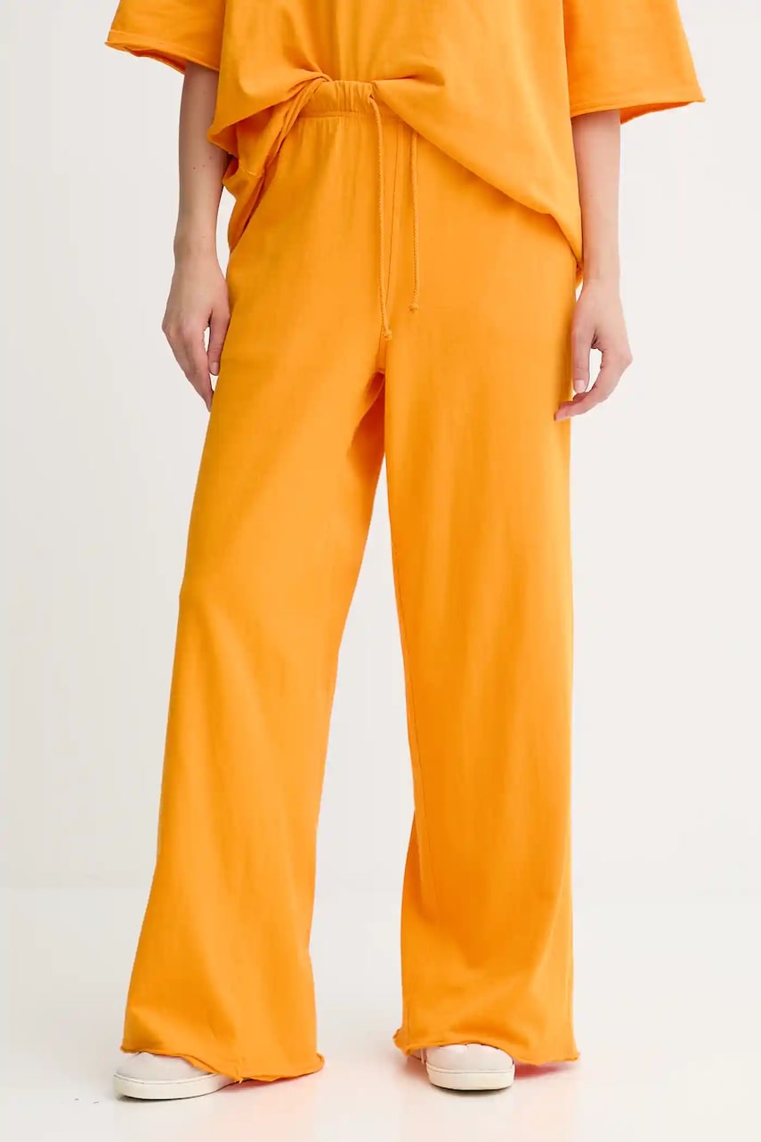 American Vintage pantaloni de trening din bumbac culoarea portocaliu, uni, AFO05B