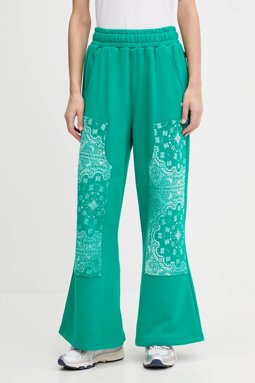 Puma pantaloni de trening din bumbac culoarea verde, cu imprimeu, 632845