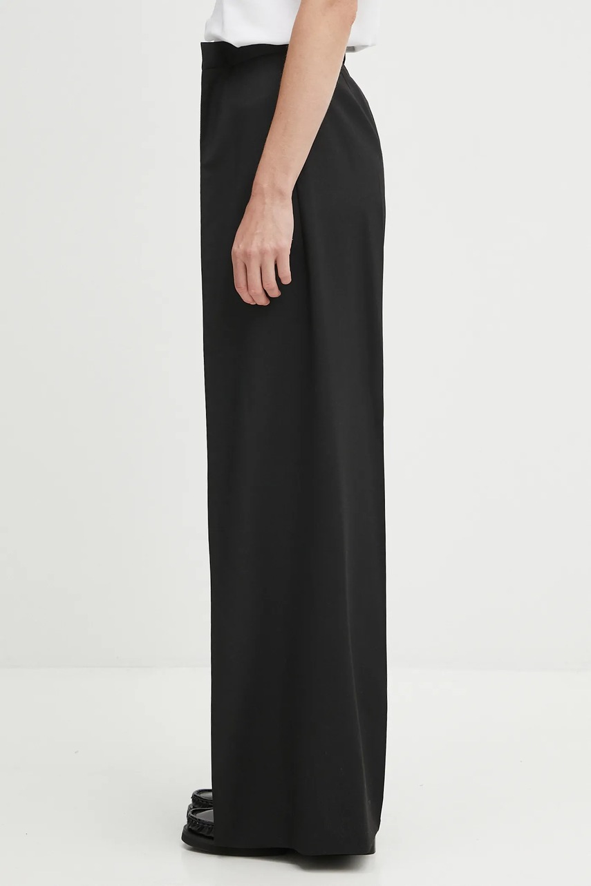 Брюки MM6 Maison Margiela цвет чёрный широкие высокая посадка S52KA0539.M35227.900