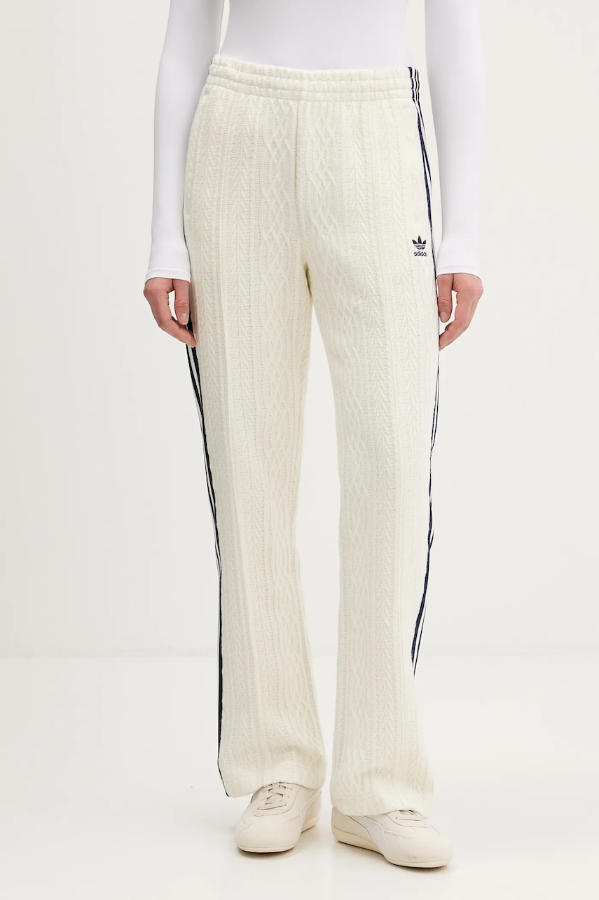 adidas Originals pantaloni de trening culoarea bej, cu imprimeu, KS7801