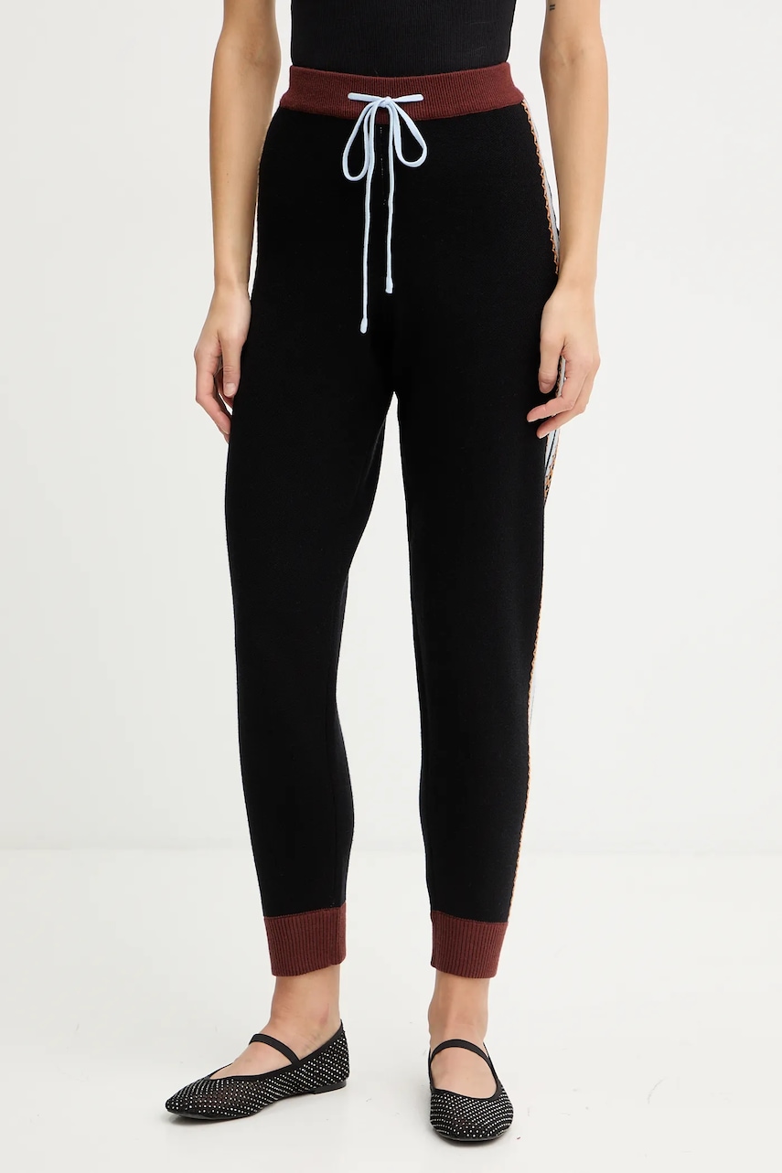 Never Fully Dressed pantaloni de trening culoarea negru, cu imprimeu, NFDKN710