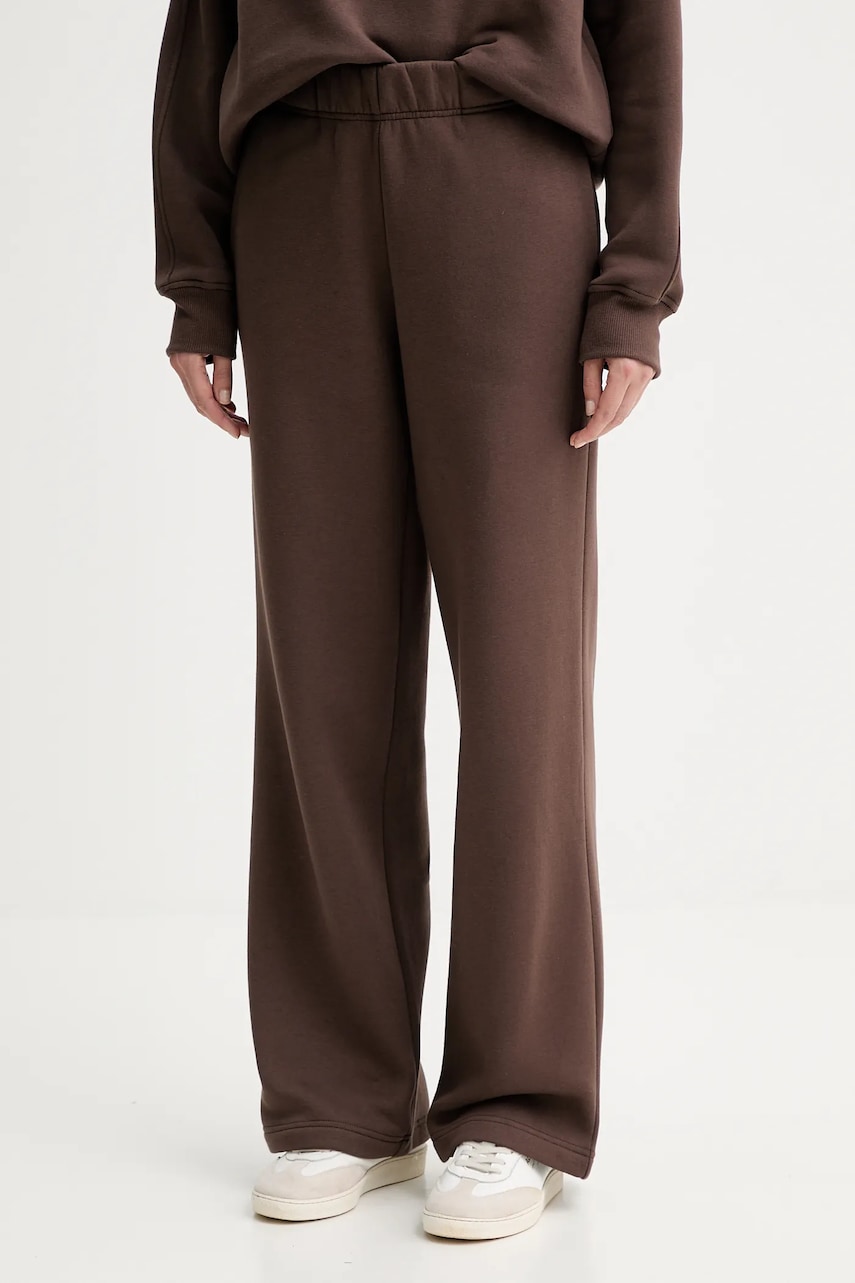 MUUV. pantaloni de trening MUUV..x.Answear culoarea maro, uni