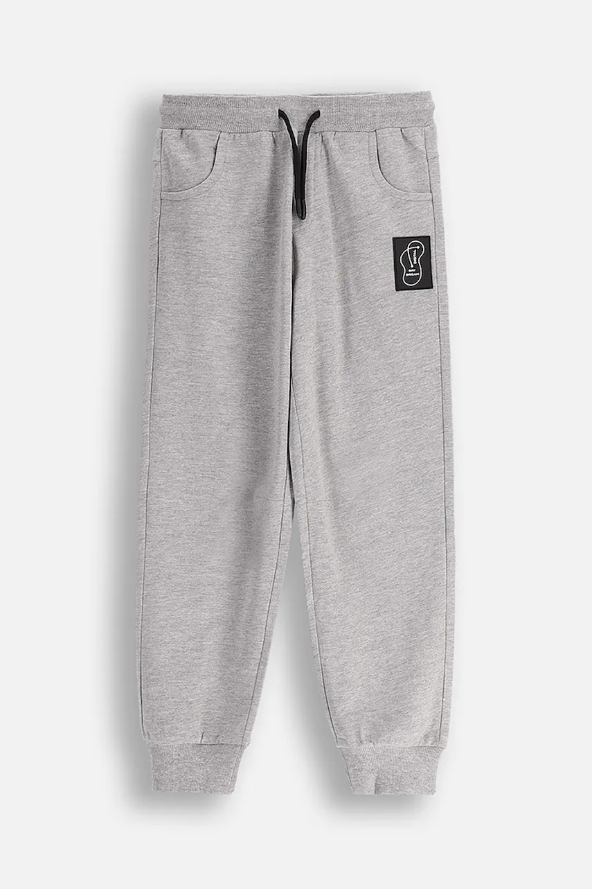 Coccodrillo pantaloni de trening din bumbac pentru copii culoarea gri, uni, EVERYDAY BOY A