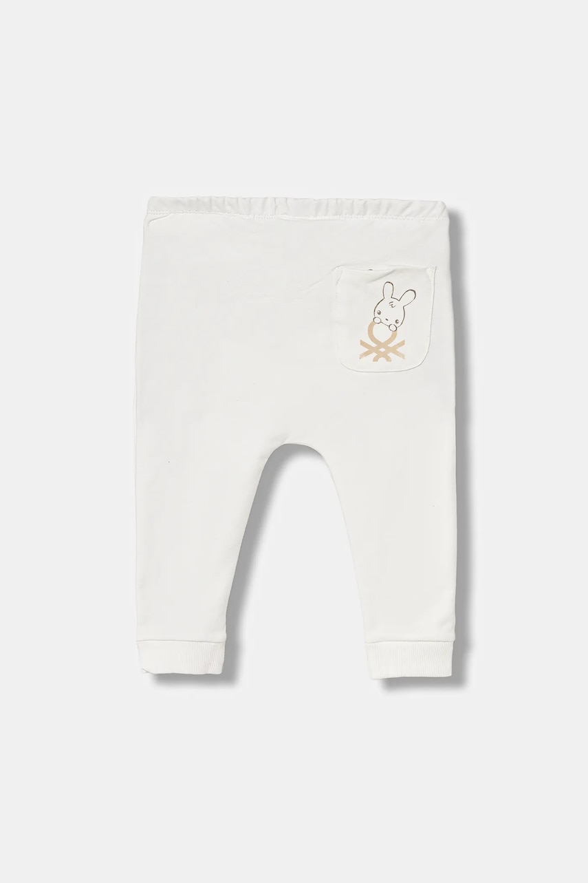 United Colors of Benetton pantaloni de trening pentru bebeluși culoarea alb, uni, 3K1CAF02J