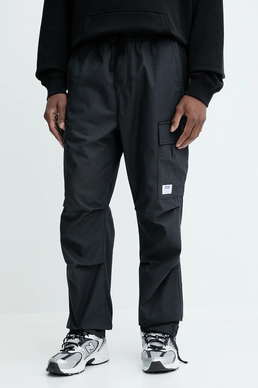 Hugo Blue pantaloni de bumbac culoarea negru, cu fason cargo, 50545643