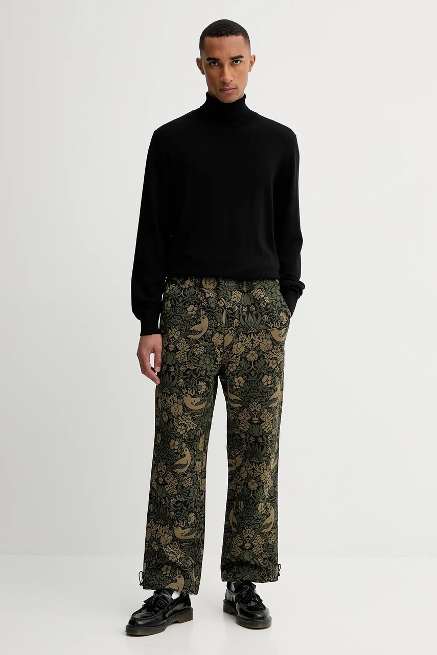 Брюки HUGO цвет зелёный прямые 50541376