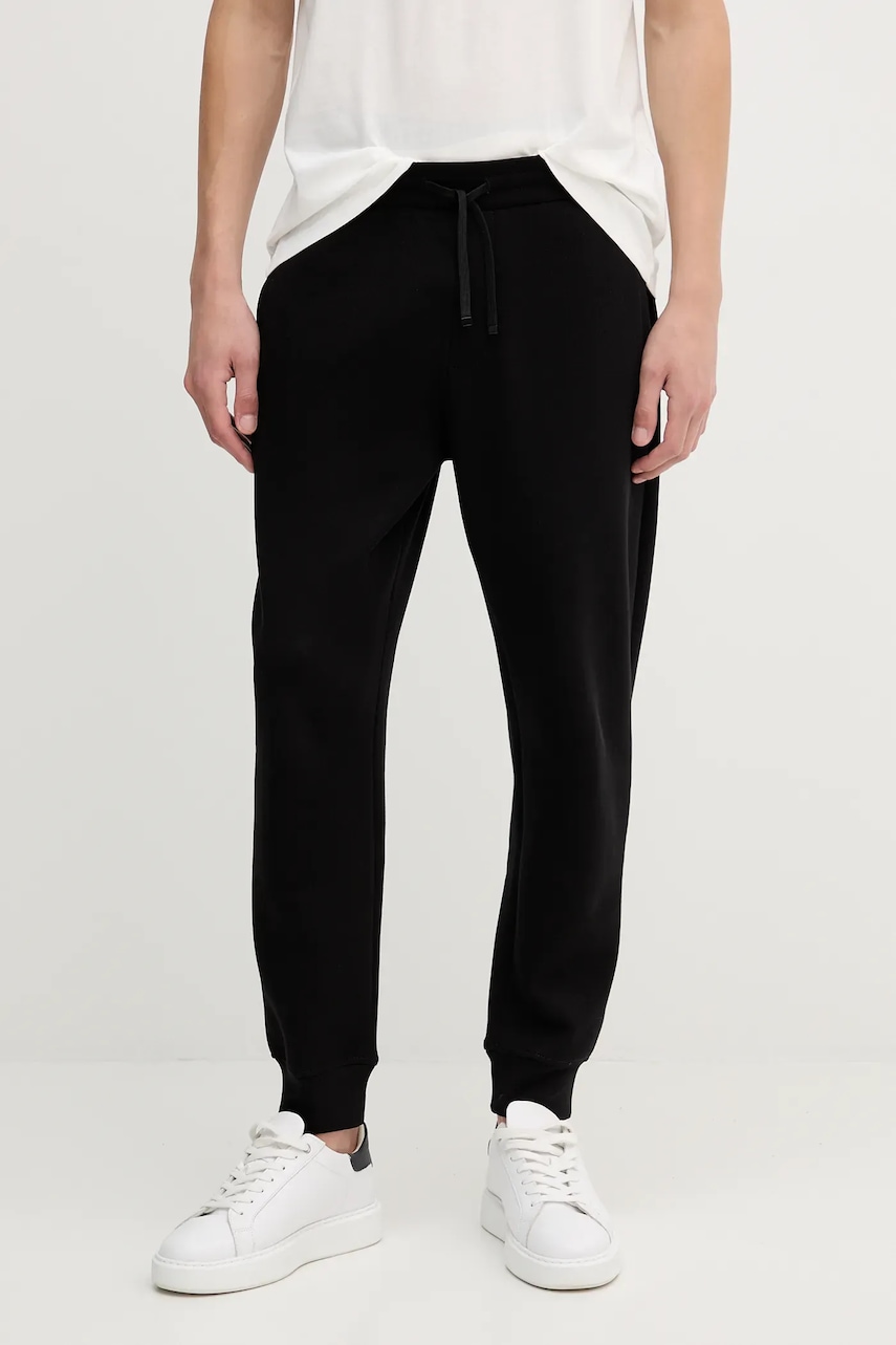 Levně Tepláky Armani Exchange pánské, černá barva, XM001894 AF10818