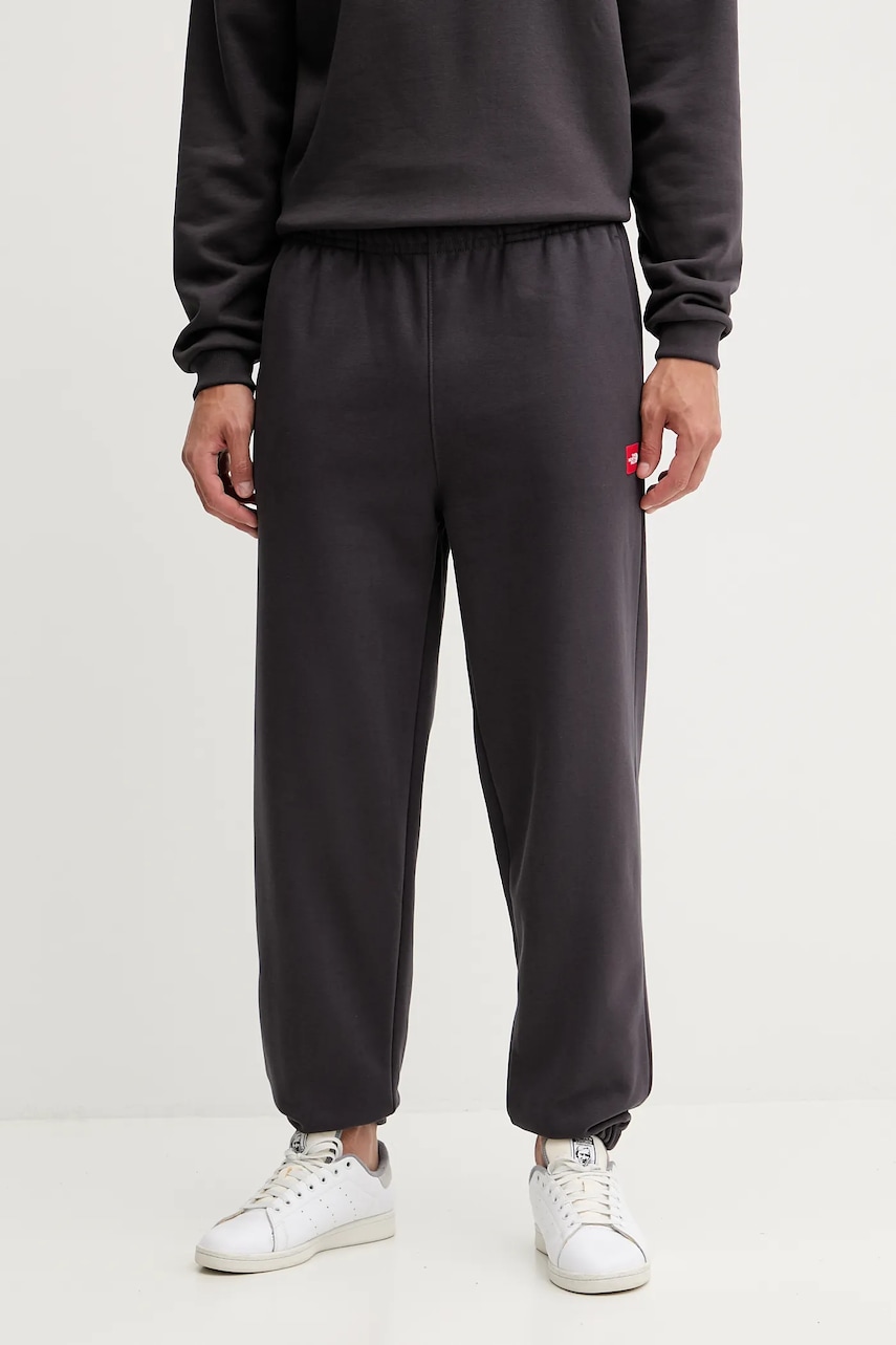 The North Face pantaloni de trening Redbox culoarea gri, uni, NF0A8EG30SA1