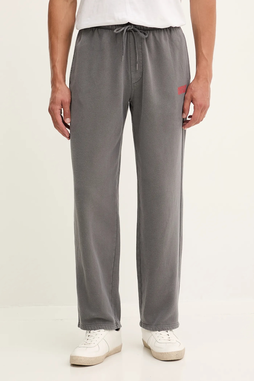 American Vintage pantaloni de trening din bumbac culoarea gri, cu imprimeu, MPLI05B