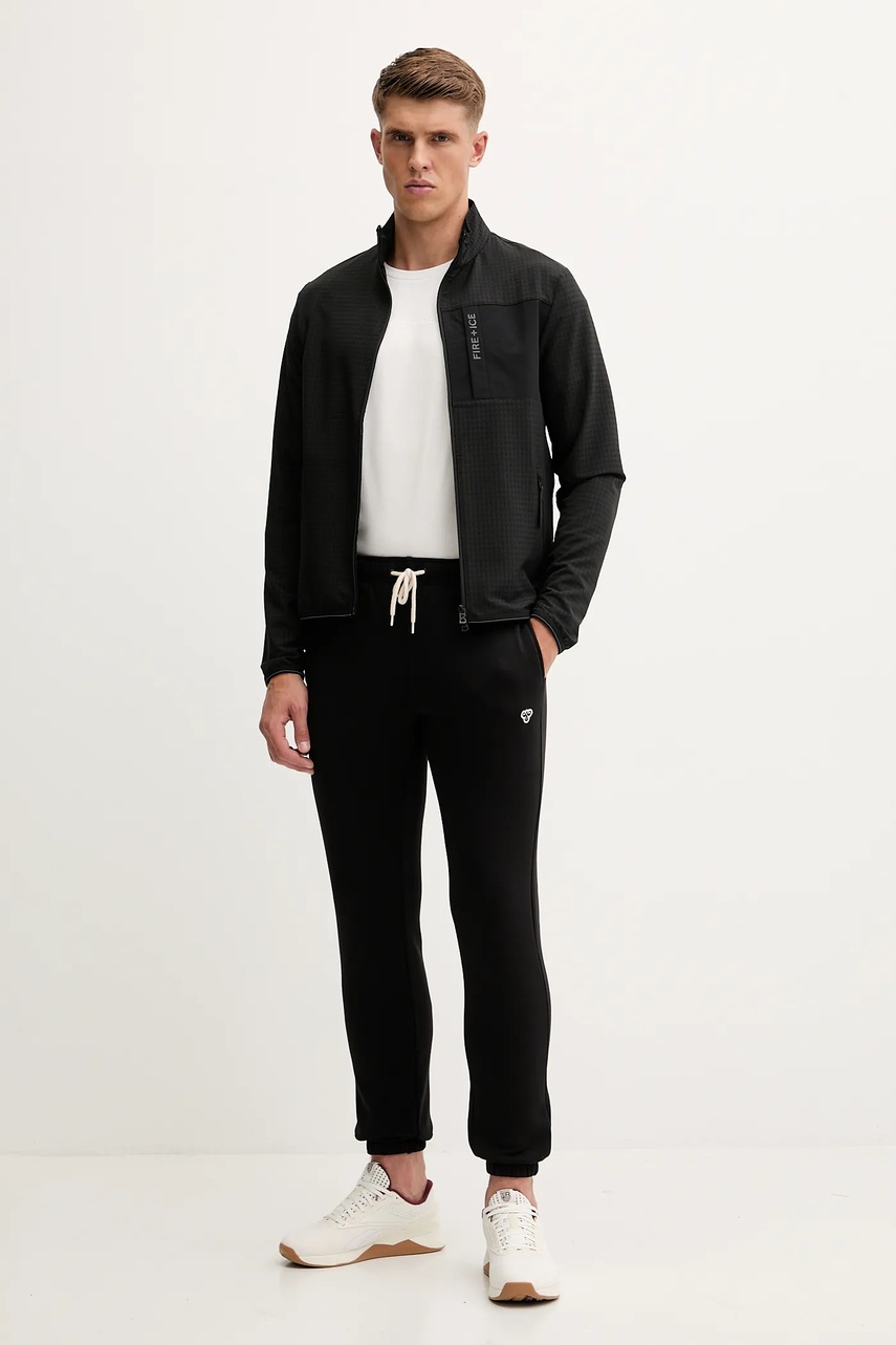 Спортивные штаны Hummel цвет чёрный однотонные 232942