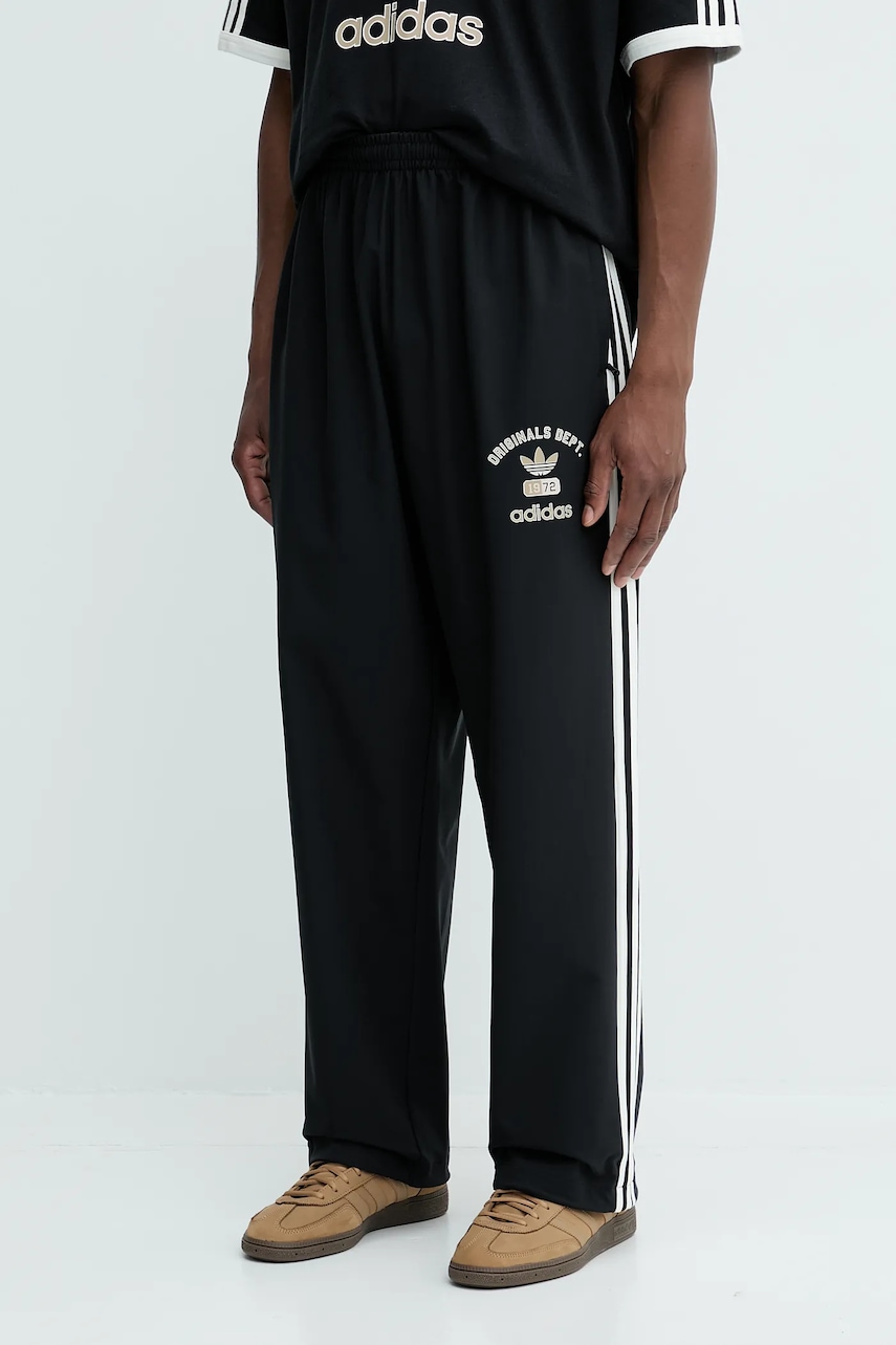 adidas Originals pantaloni de trening OG Dept Tp culoarea negru, cu imprimeu, KD6253