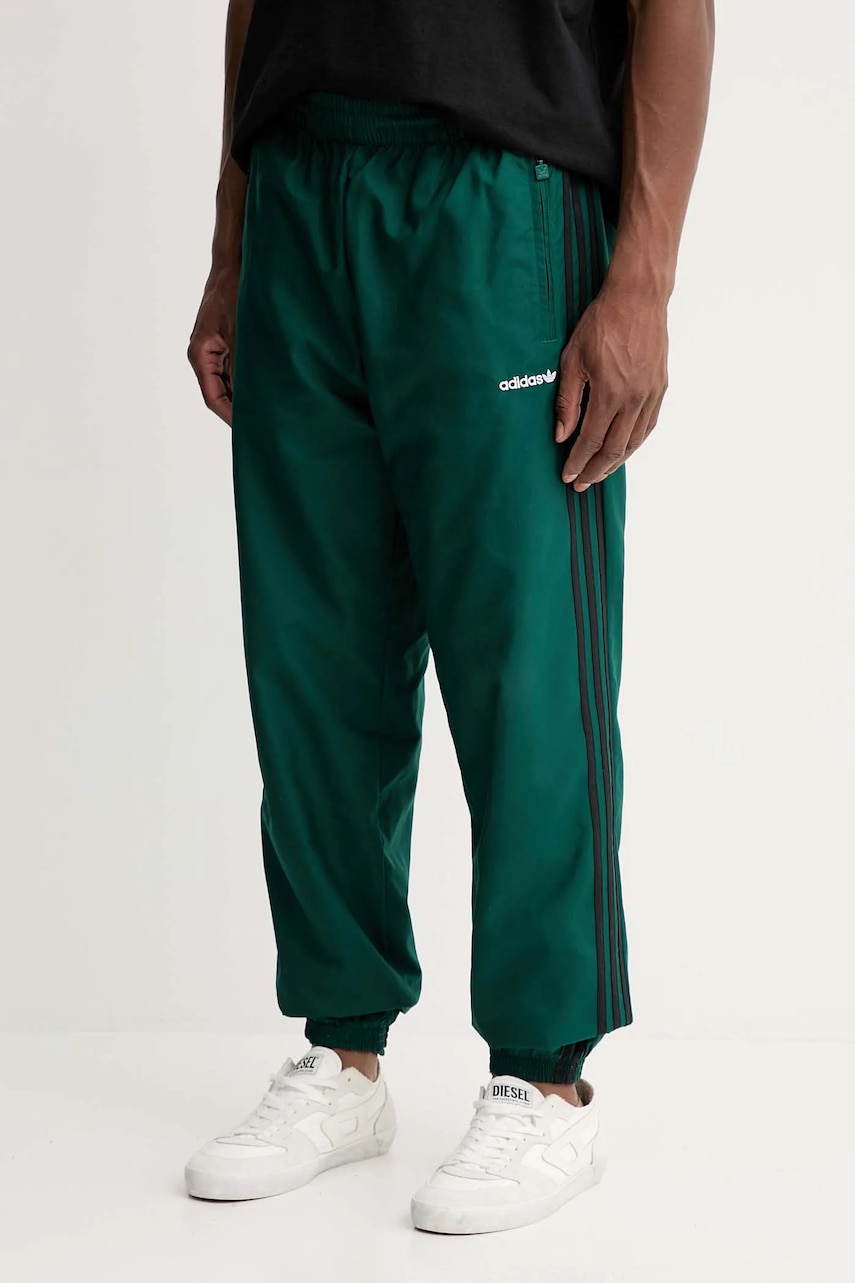 adidas Originals pantaloni de trening Brushed WVN culoarea verde, cu imprimeu, JX3079