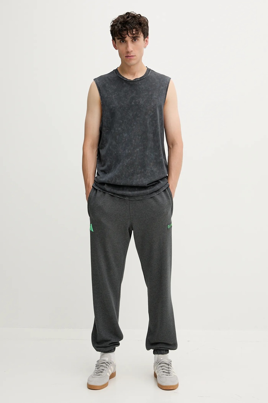 Хлопковые спортивные штаны adidas x Mercedes цвет серый меланж JX8777