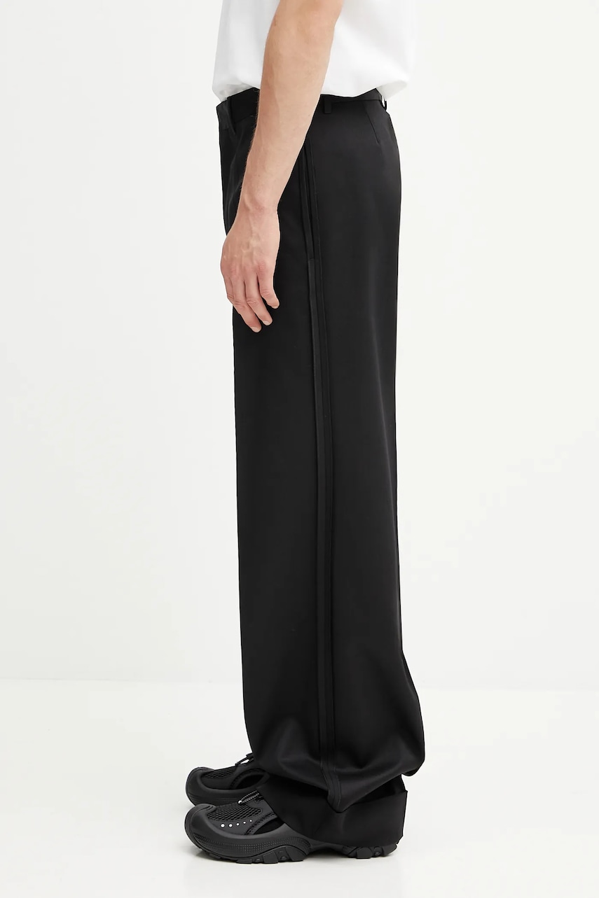 Брюки с шерстью MM6 Maison Margiela цвет чёрный прямые SH0KA0047.S47848.900 Брюки с шерстью MM6 Maison Margiela цвет чёрный прямые SH0KA0047.S47848.900