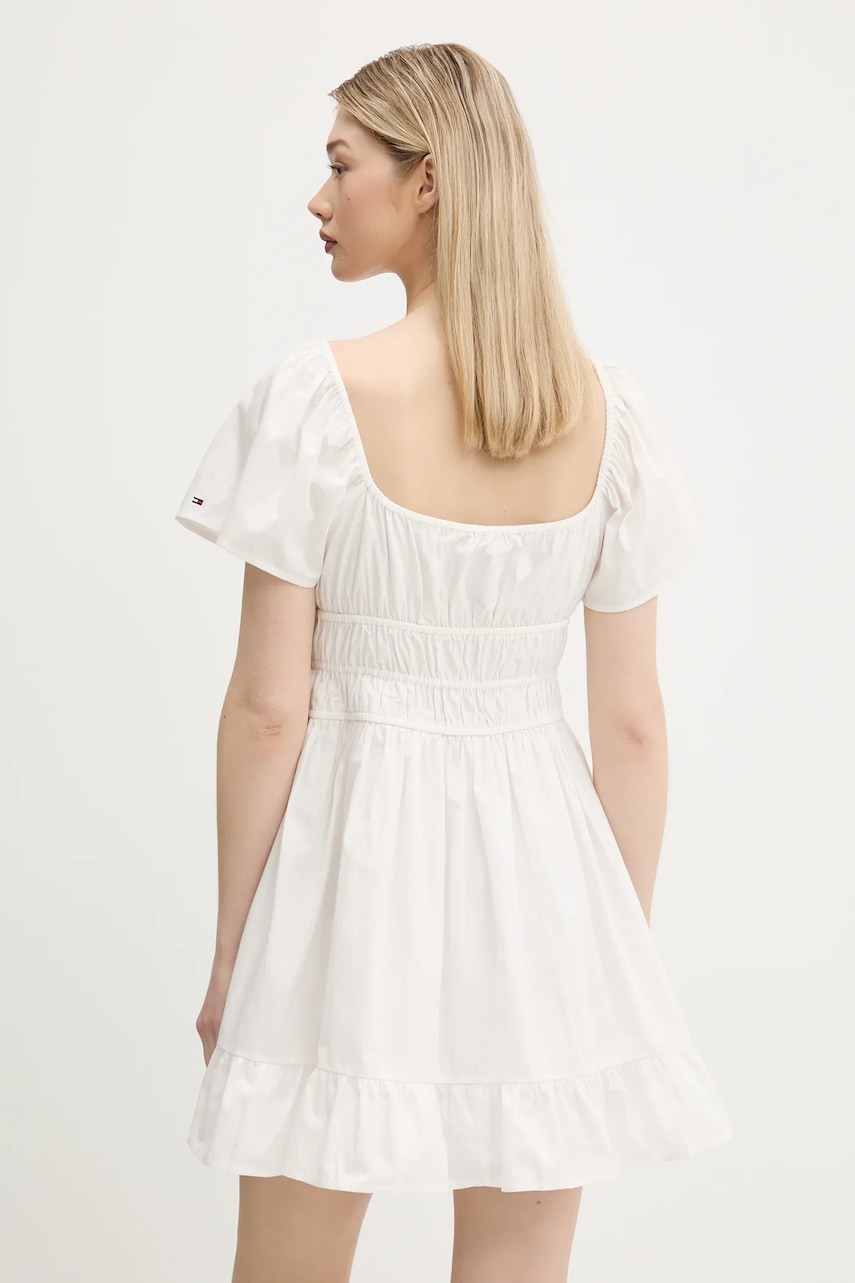 Бавовняна сукня Tommy Jeans колір білий mini розкльошена DW0DW20882