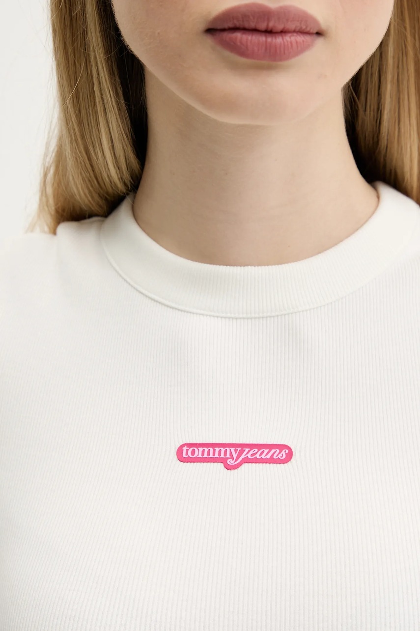Сукня Tommy Jeans колір білий mini облягаюча DW0DW21186