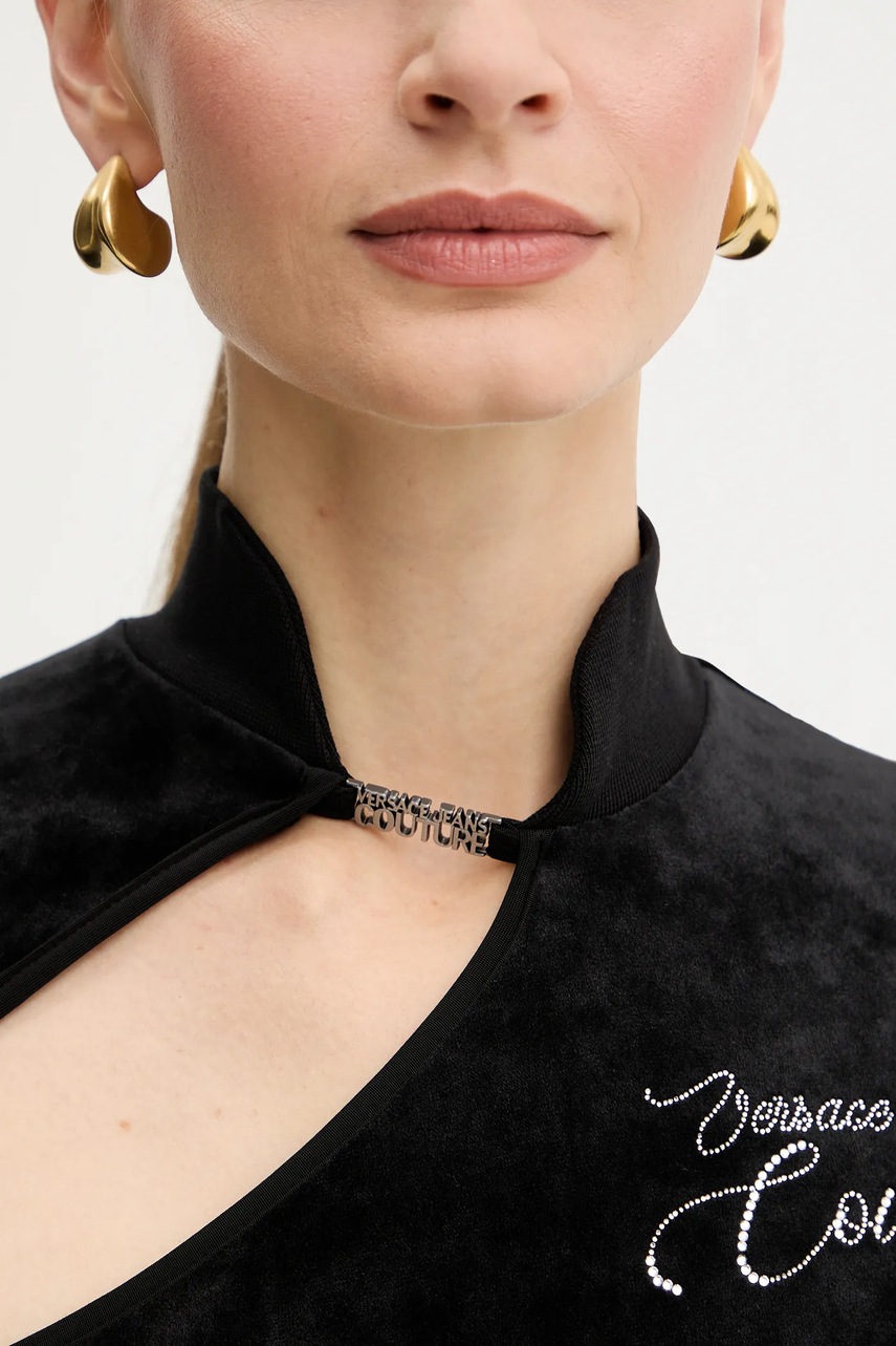 Велюрова сукня Versace Jeans Couture колір чорний mini облягаюча 79HAO9A1 J0241