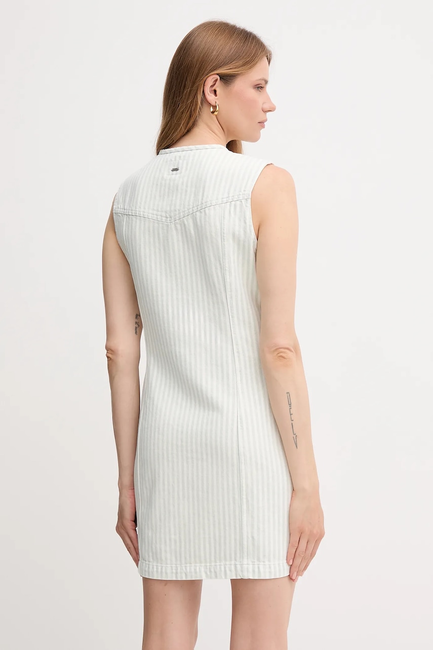 Джинсова сукня Pepe Jeans колір зелений mini облягаюча PL953766