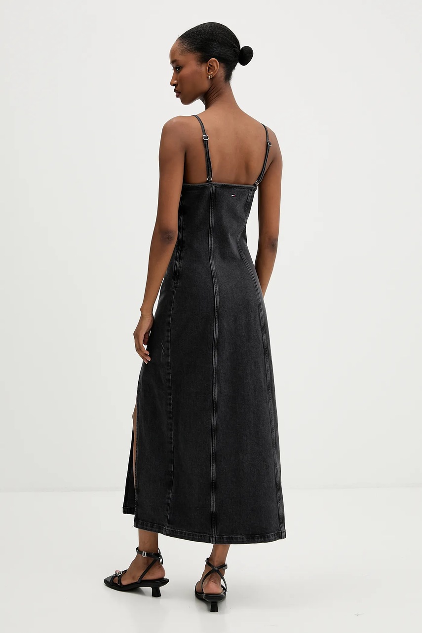 Джинсова сукня Tommy Jeans колір сірий maxi розкльошена DW0DW21634