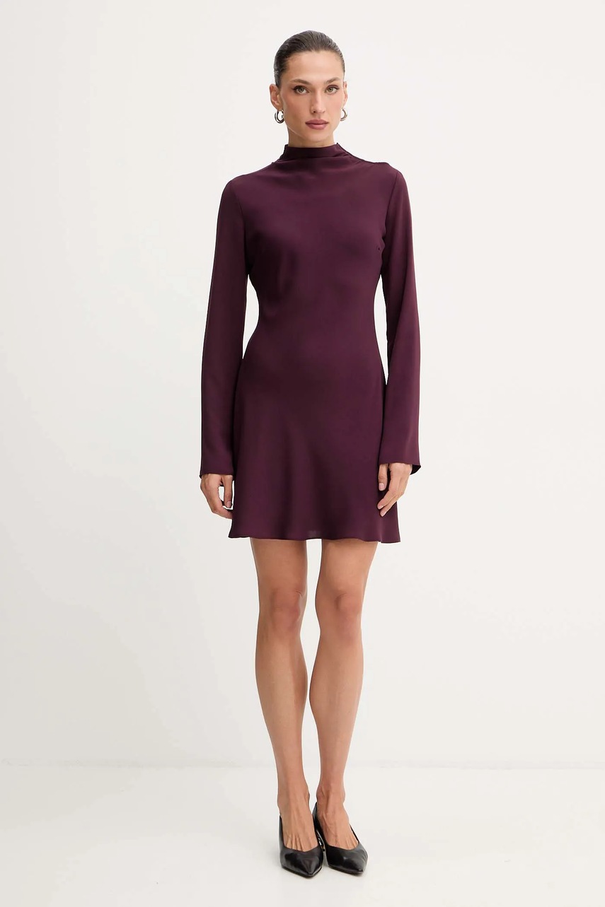 Платье Patrizia Pepe цвет бордовый mini расклешённое 2A2980 A655 Платье Patrizia Pepe цвет бордовый mini расклешённое 2A2980 A655