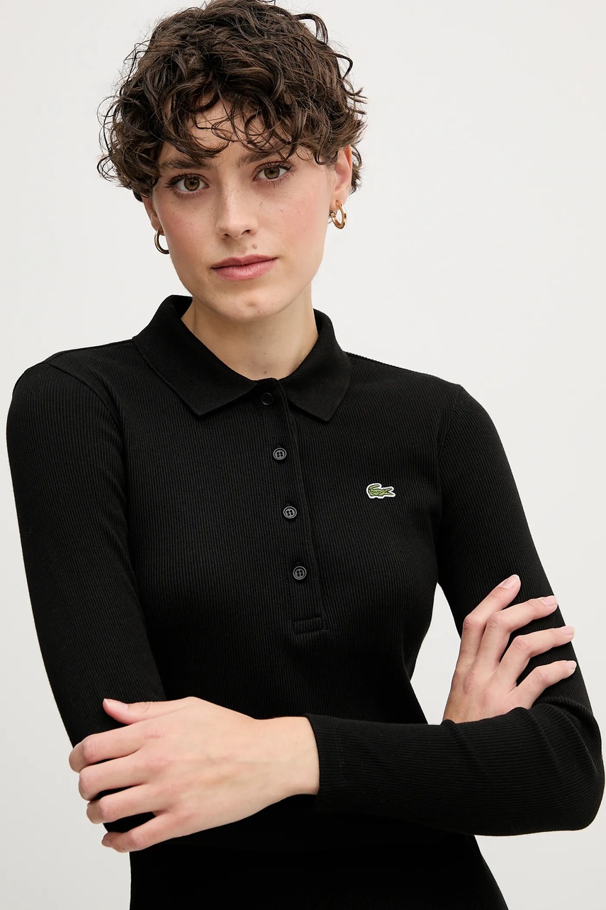 Бавовняна сукня Lacoste колір чорний midi облягаюча EF5297