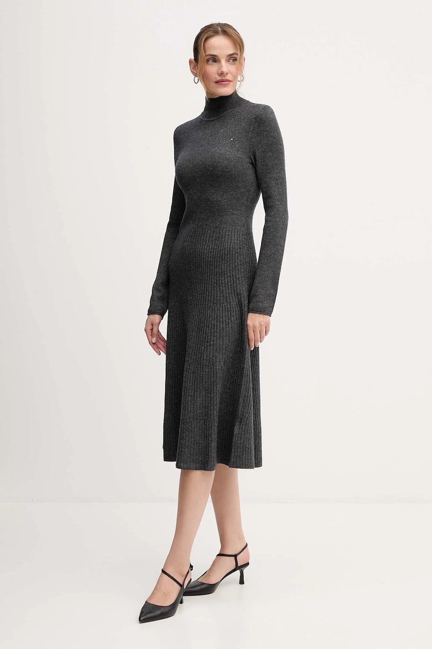 Levně Vlněné šaty Tommy Hilfiger šedá barva, midi, WW0WW47303