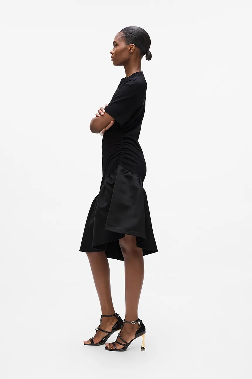 Сукня Karl Lagerfeld колір чорний mini розкльошена A4W13018