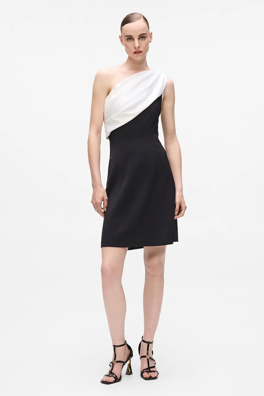 Levně Šaty Karl Lagerfeld černá barva, mini, A4W13045